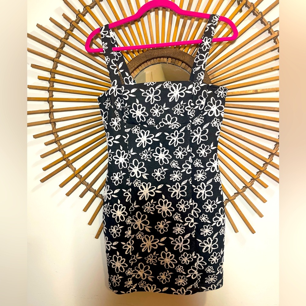 Forever 21 Black Daisy Print Mini Dress Bidy Con 90’s Floral Retro 🖤🌼☯️